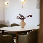 Lush דירה טרוגיר