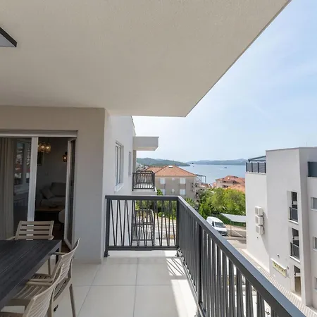 Apartament Lush Trogir