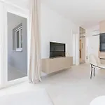 Lush Apartman *